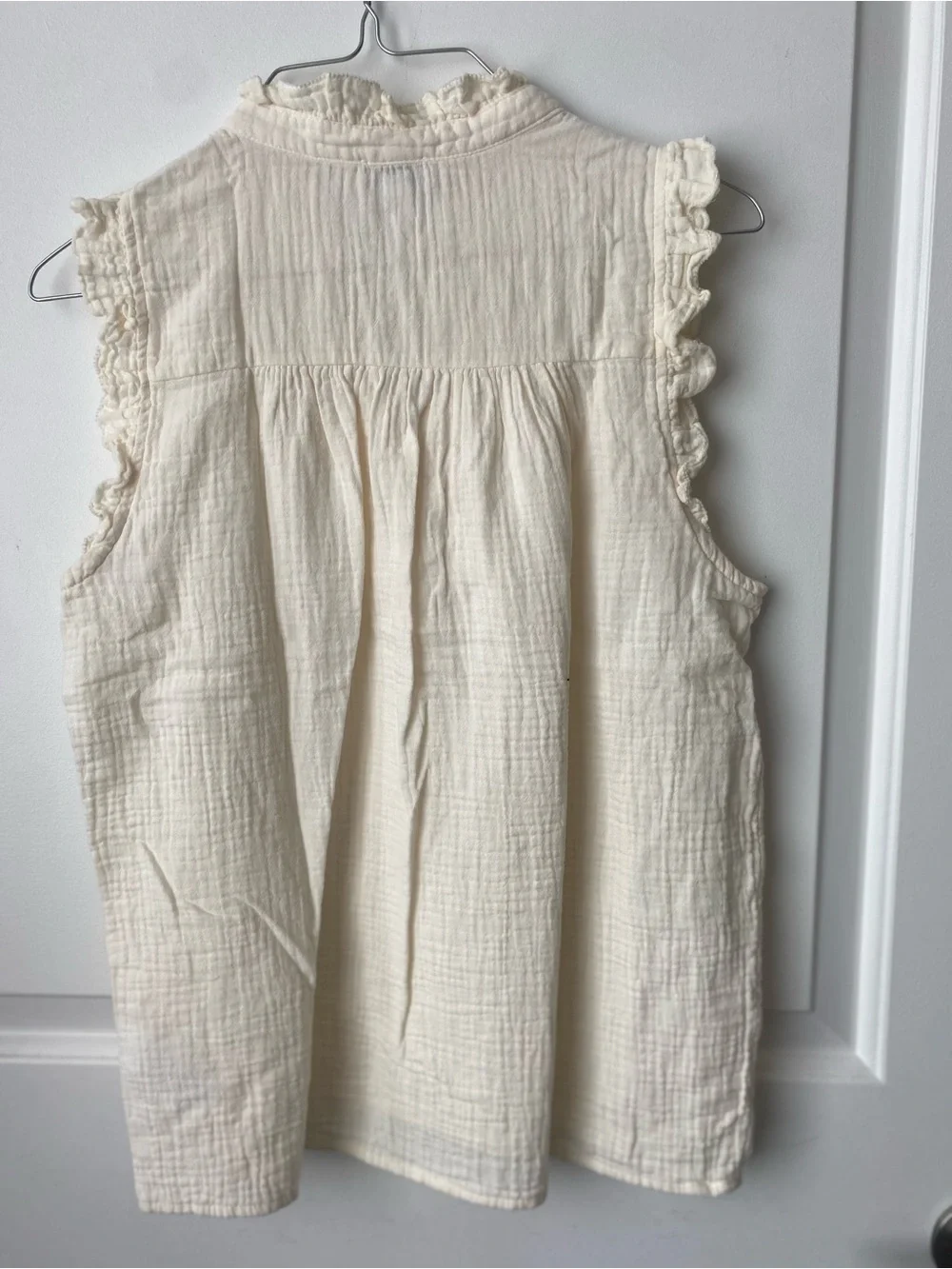 J. Crew Cream Ruffled Cotton Gauze Sleeveless Top - Picture 3 of 3